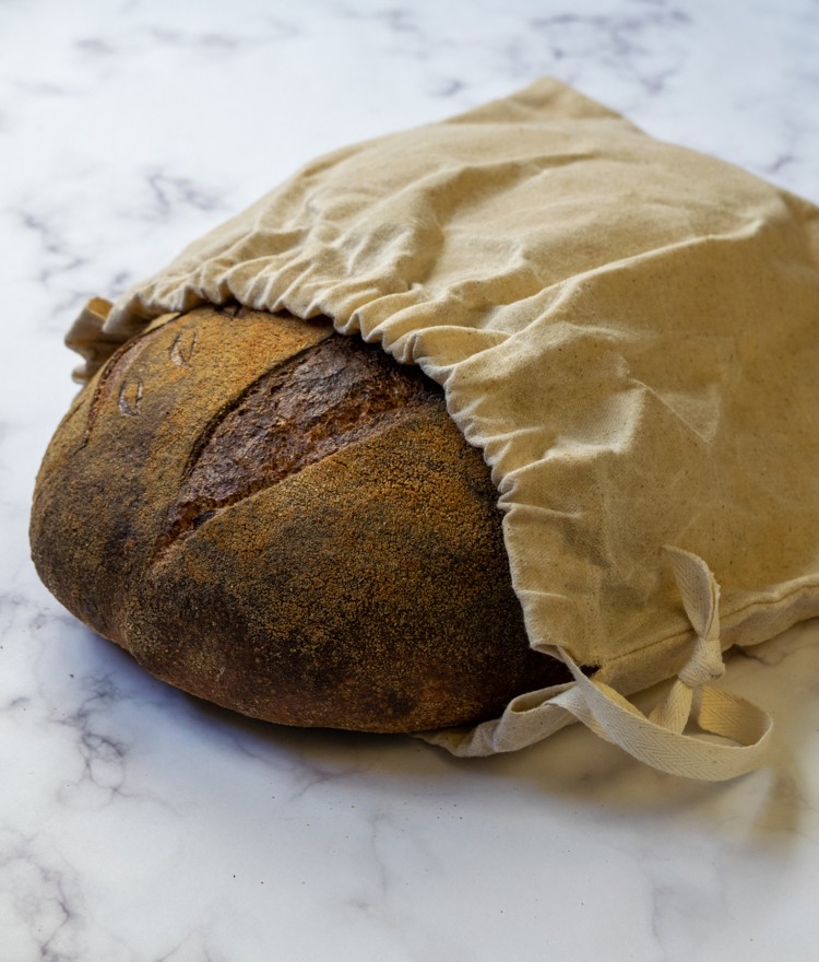 How to Keep Sourdough Bread Fresh (DIY Bread Bag)