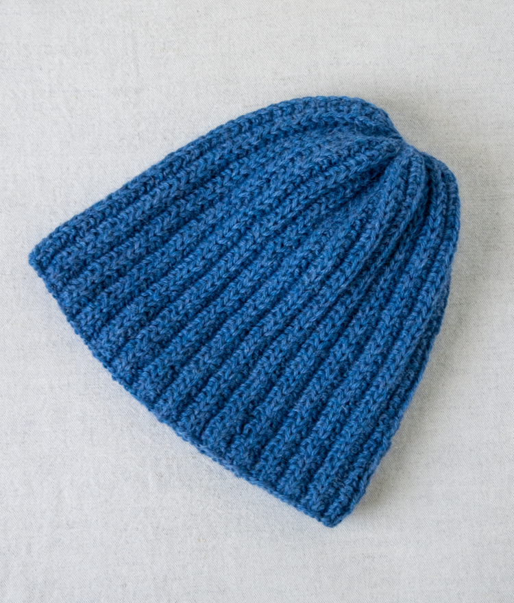 Free Knitted Hat Pattern: Ribbed Beanie